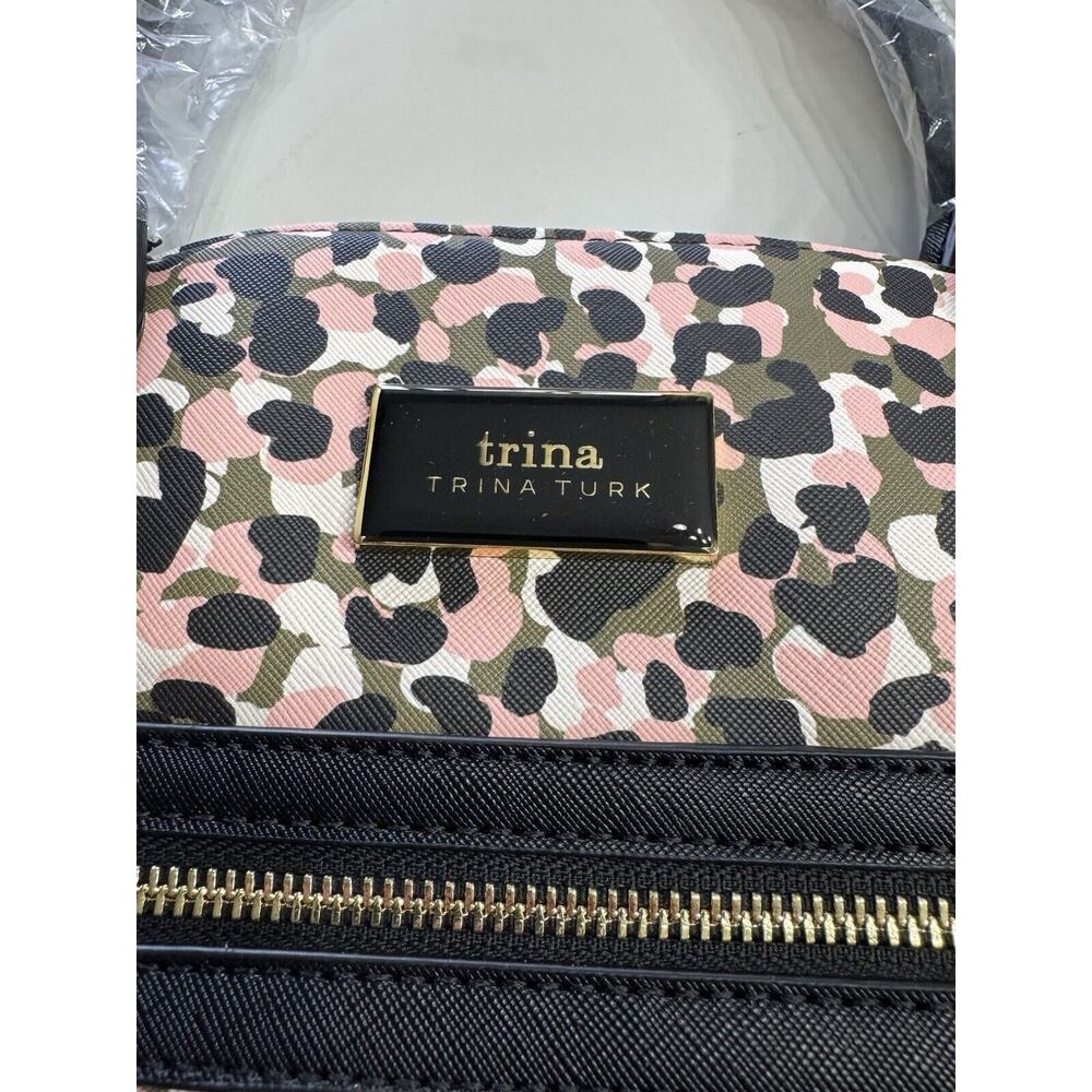 Trina Turk Tote Bag Purse Leopard Print Detachable Strap Vegan Leather NWT $148 - Picture 2 of 9